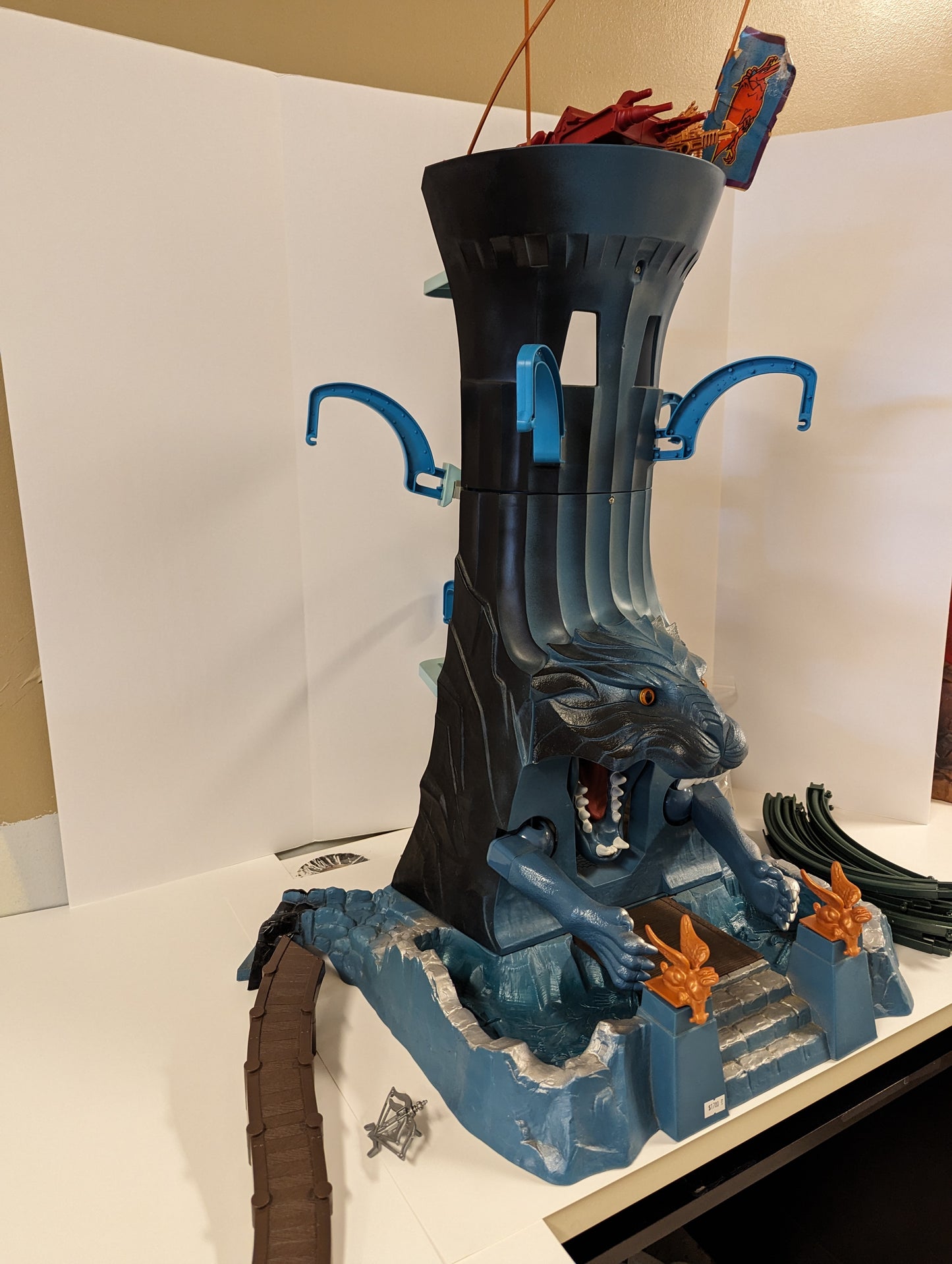 Vintage He-Man and the Masters of the Universe (MOTU) Eternia Playset