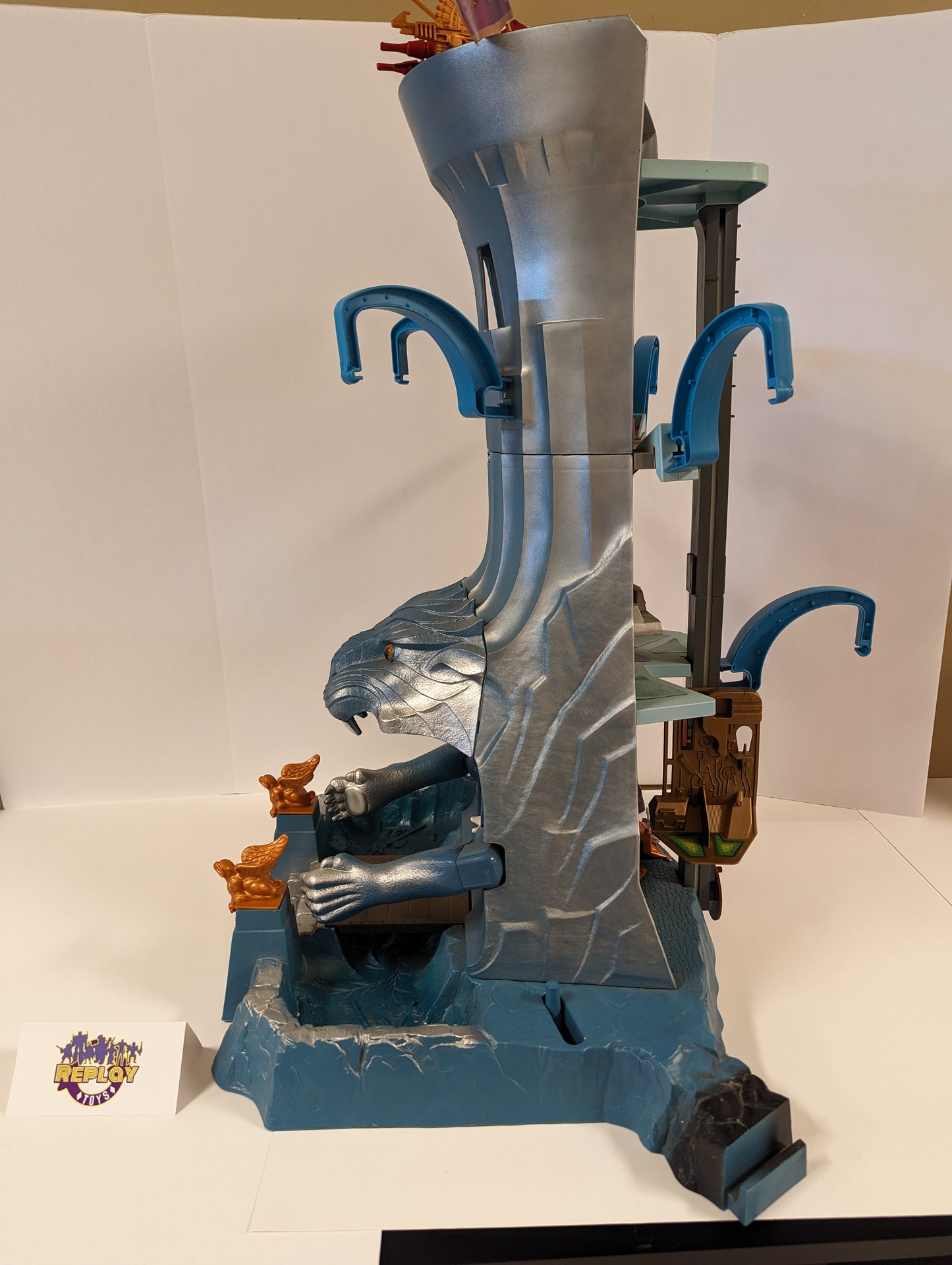 Vintage He-Man and the Masters of the Universe (MOTU) Eternia Playset