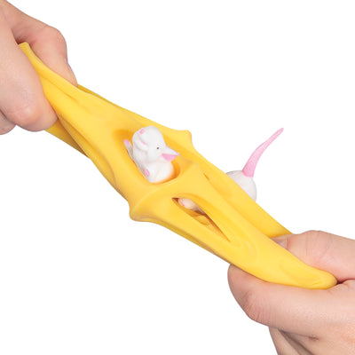 STRETCHY MICE AND CHEESE