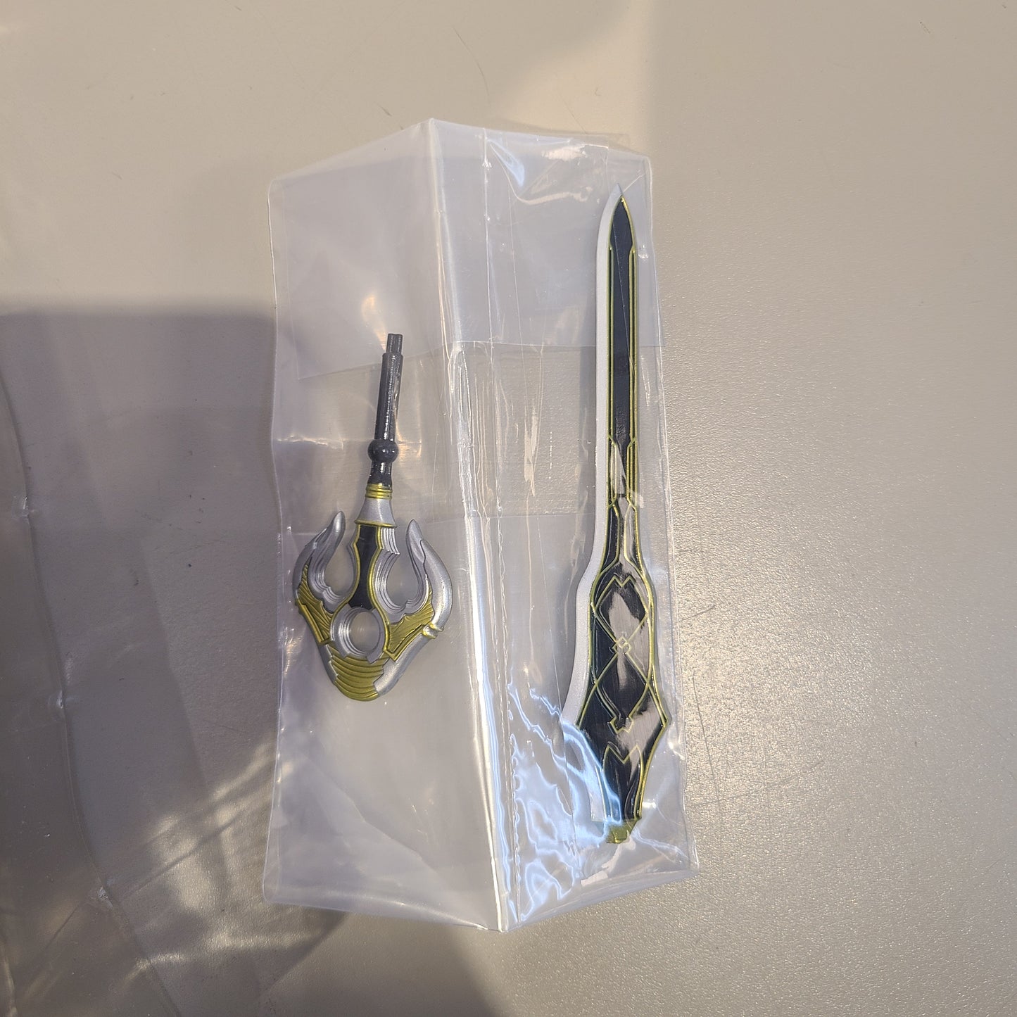 Bandai Tamashii Nations S.H. Figuarts Lord Baron "Kamen Rider Gaim" Action Figure PRE-OWNED