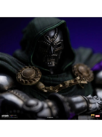 PRE-ORDER Statue Doctor Doom Deluxe - Infinity Gauntlet Diorama - Art Scale 1/10 EE