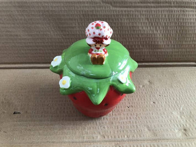 Strawberry Shortcake Sitting Small Sculpted Ceramic Snack Jar
