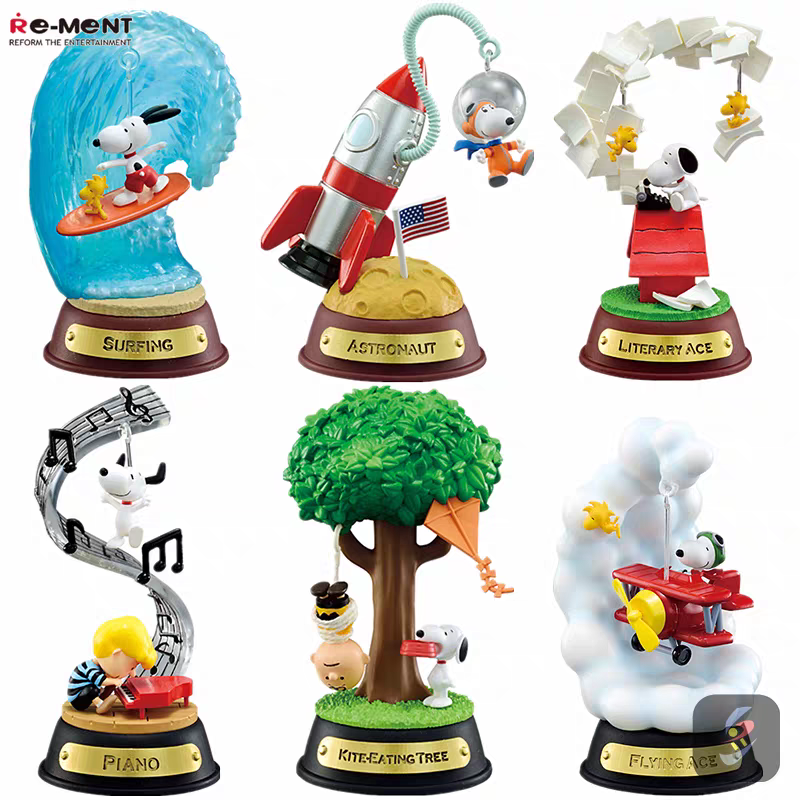 Snoopy on a Swinging Diorama Blind Box