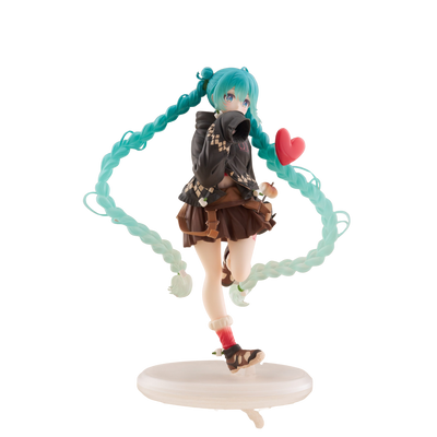 Hatsune Miku Figure - Fashion (Outdoor Ver.)