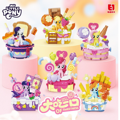 Buildable My Little Pony Sweet Treats Blind Box Building Set