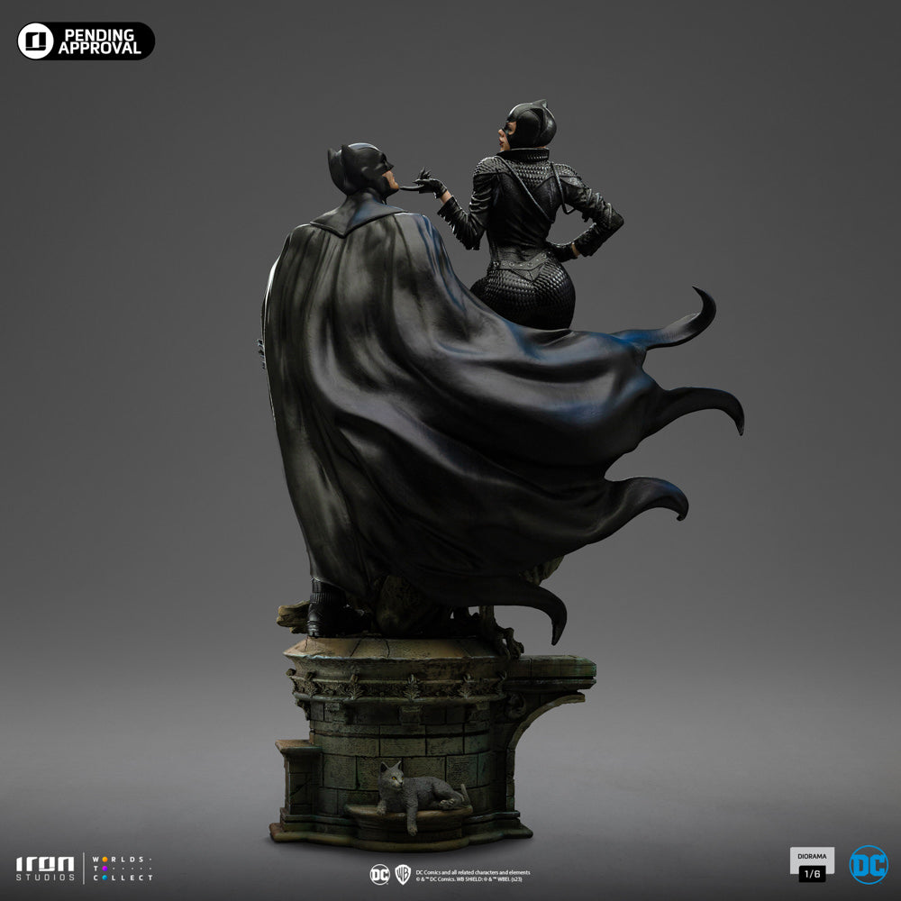 Batman and Catwoman Sixth Scale Diorama