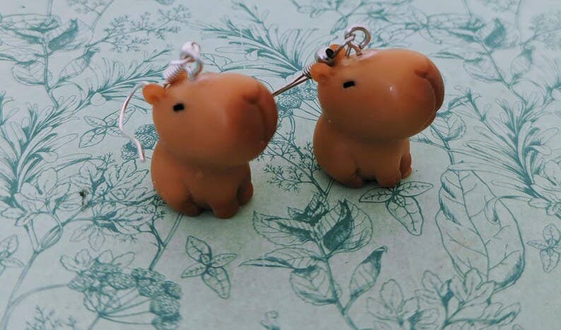 Cute Chubby Capybara Fan Animal Earrings