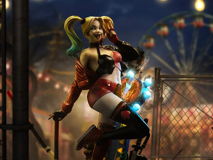 PRE-ORDER Gotham City Sirens Harley Quinn Deluxe 1/10 Art Scale Limited Edition Statue