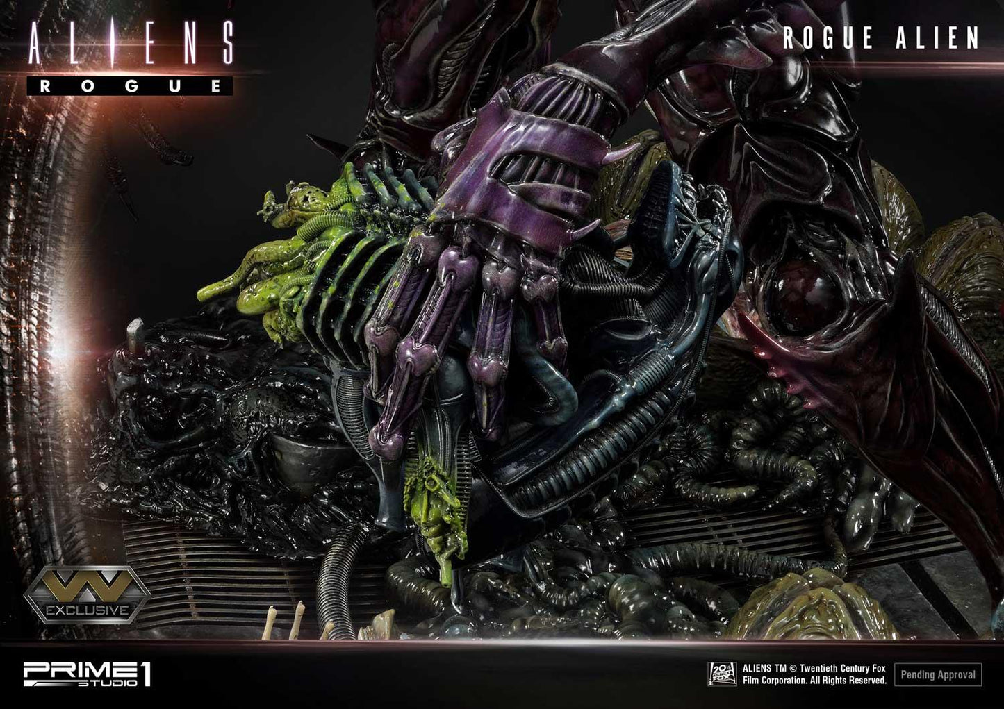 PRE-ORDER Rogue Alien "Battle Diorama" Statue