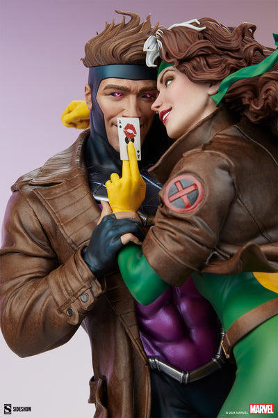 Rogue & Gambit Statues
