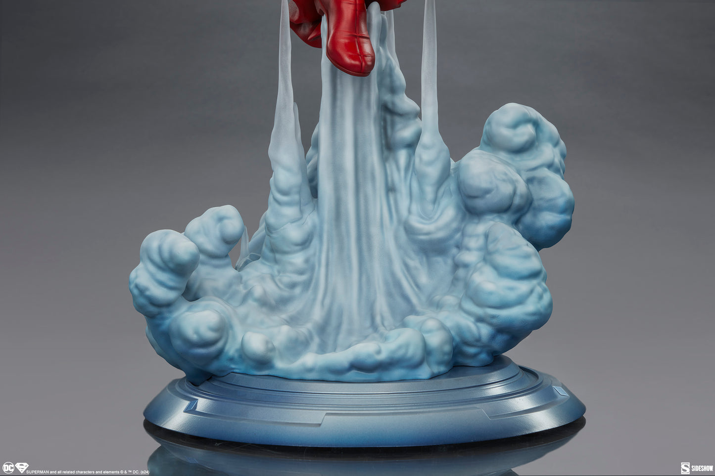 Superman Premium Format™ Figure