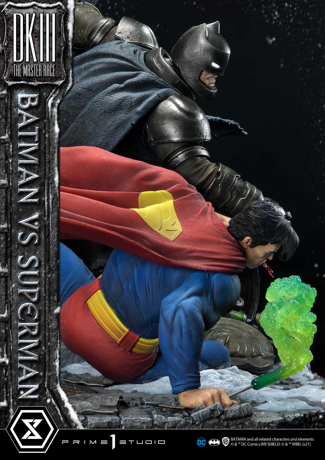 PRE-ORDER Batman versus Superman Statue