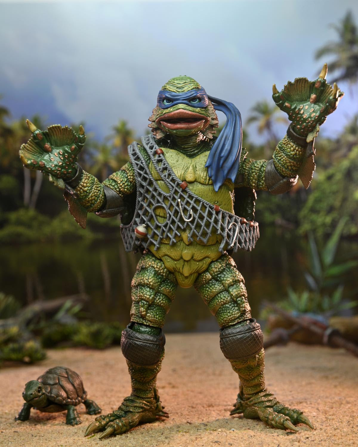 Universal Monsters/Teenage Mutant Ninja Turtles - 7” Scale Action Figure – Ultimate Leonardo as the Creature