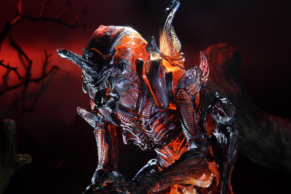 Aliens Ultimate Rhino Alien Figure