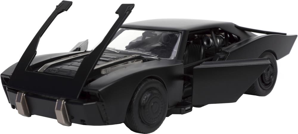 The Batman Hollywood Rides Die Cast 1/18 Scale Batmobile with Batman