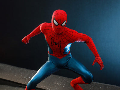 Spider-Man: No Way Home MMS680 Spider-Man (New Red and Blue Suit) 1/6th Scale Collectible Figure
