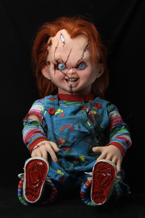 Bride of Chucky Life-Size Chucky Replica