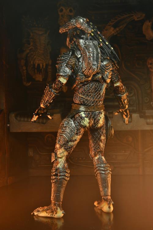 Predator 2 Ultimate Boar Predator Figure