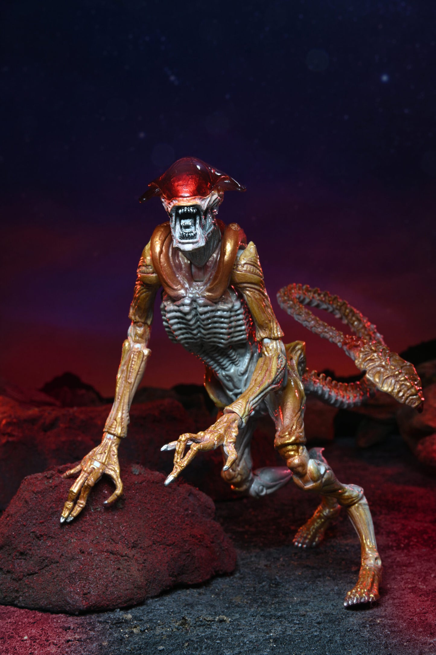 7″ NECA Scale Action Figure – Kenner Tribute Ultimate Panther Alien