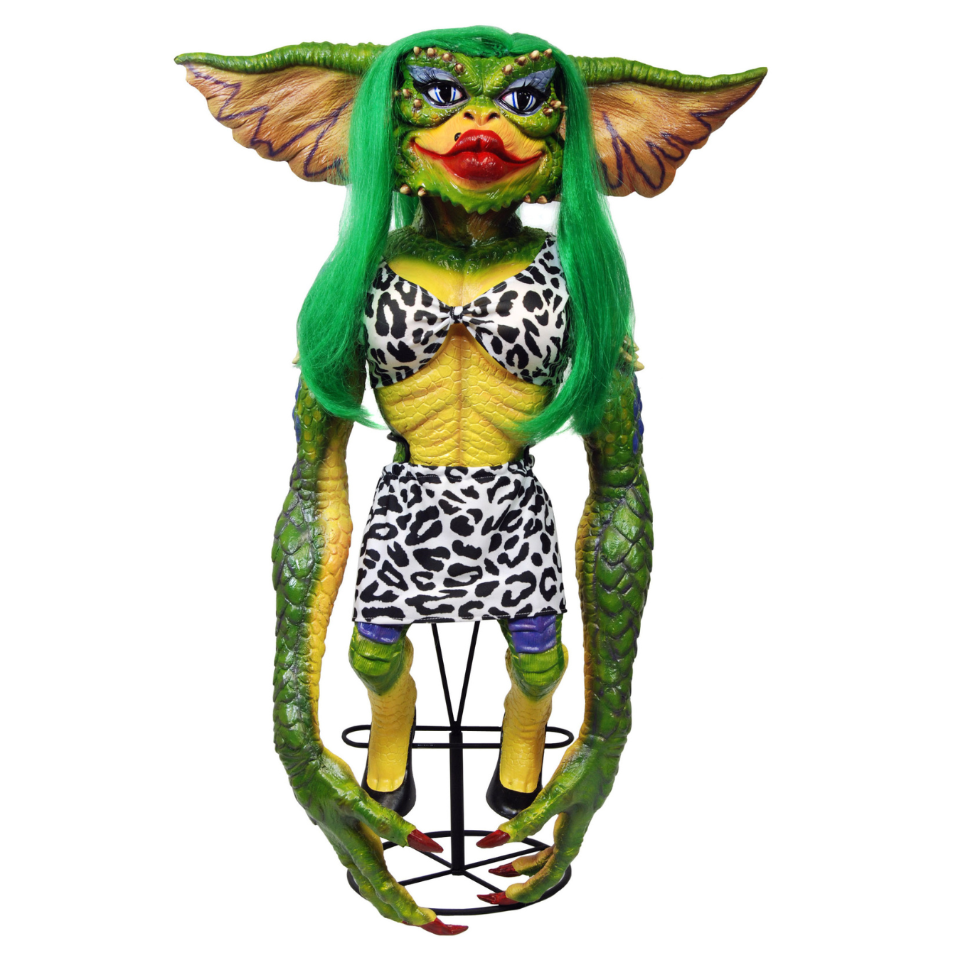 Prop Replica – Greta Gremlin Stunt Puppet