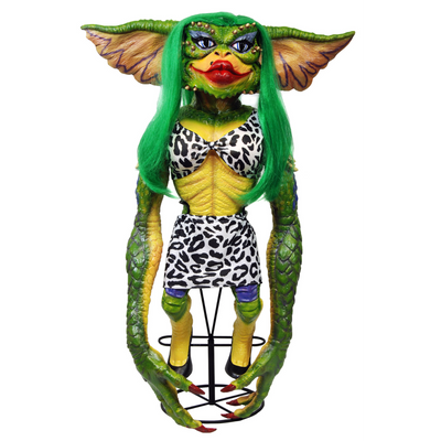 Prop Replica – Greta Gremlin Stunt Puppet