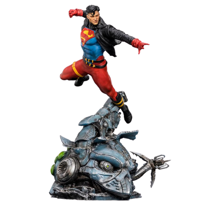 SUPERBOY 1:10 Scale Statue by Iron Studios