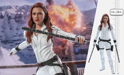 Black Widow (Snow Suit) Hot Toy 1/6