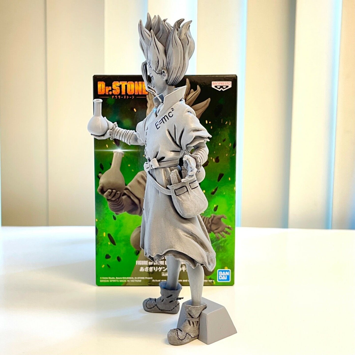 Dr. Stone Figure of Stone World Senku Ishigami Figure