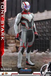 Tony Stark (Team Suit) Sixth Scale Figure