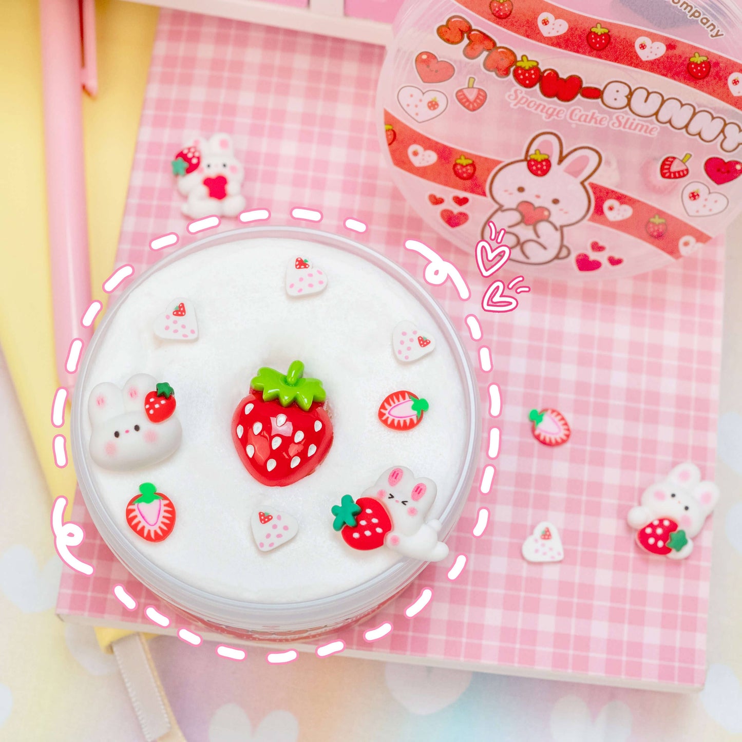 Straw-Bunny Sponge Cake Signature Dome™ Slime (4pcs/case)