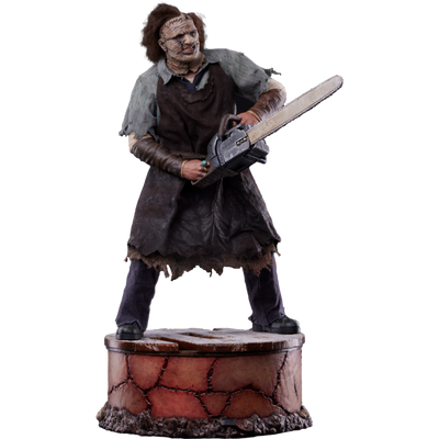 PRE-ORDER Leatherface Quarter Scale Statue