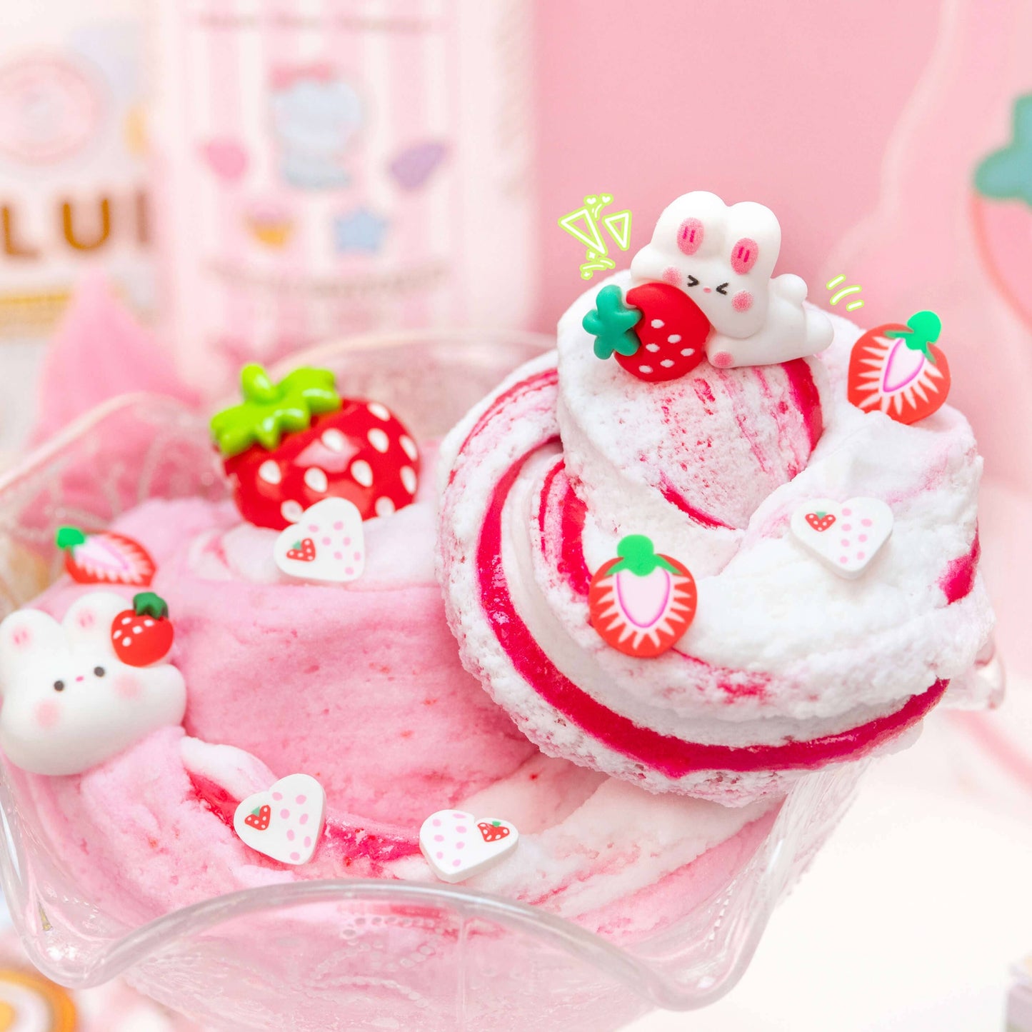 Straw-Bunny Sponge Cake Signature Dome™ Slime (4pcs/case)