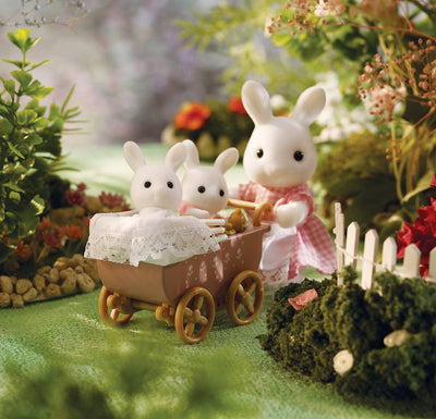 Calico Critters  Carriage Ride, Collectible Toys