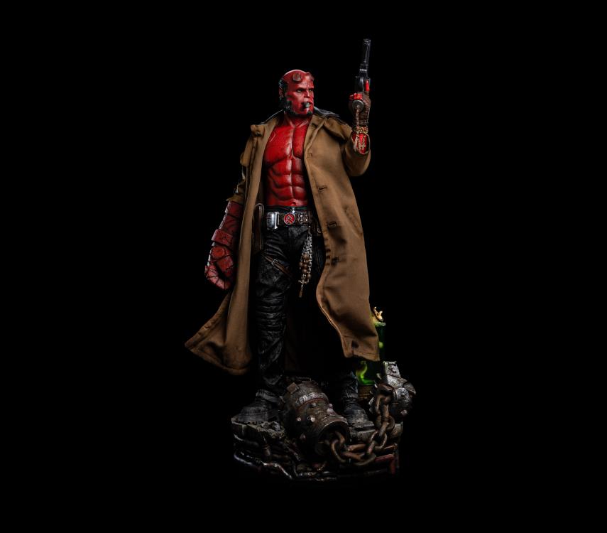 PRE-ORDER Hellboy II: The Golden Army Legacy Replica Hellboy Limited Edition 1/4 Scale Statue