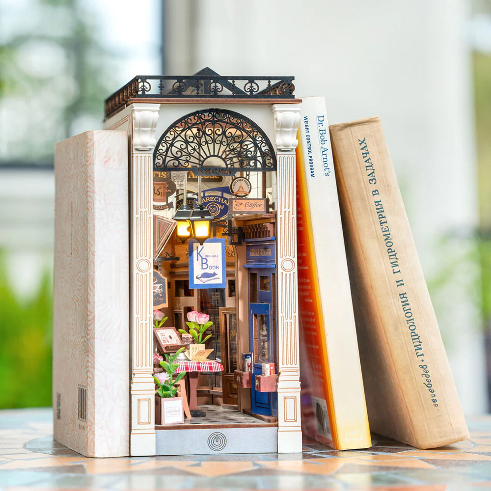 Arcade Dating Book Nook