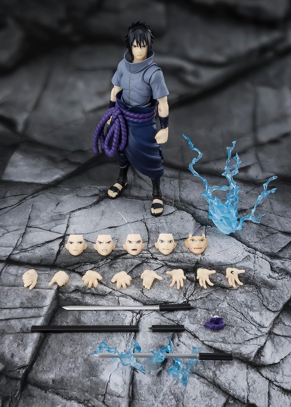 TAMASHII NATIONS Naruto Sasuke Uchiha Solitary Shinobi S.H.Figuarts Action Figure