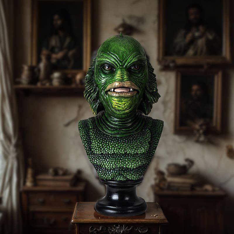 Horror Monster Swamp Creature Bust