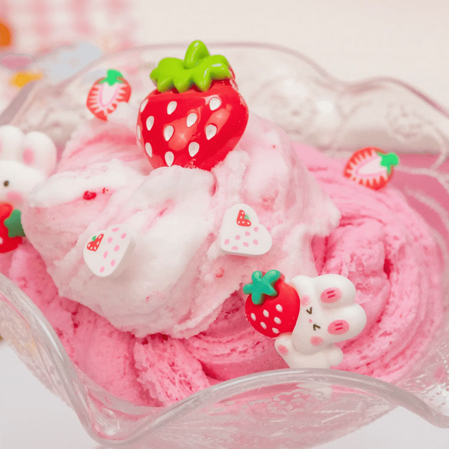 Straw-Bunny Sponge Cake Signature Dome™ Slime (4pcs/case)