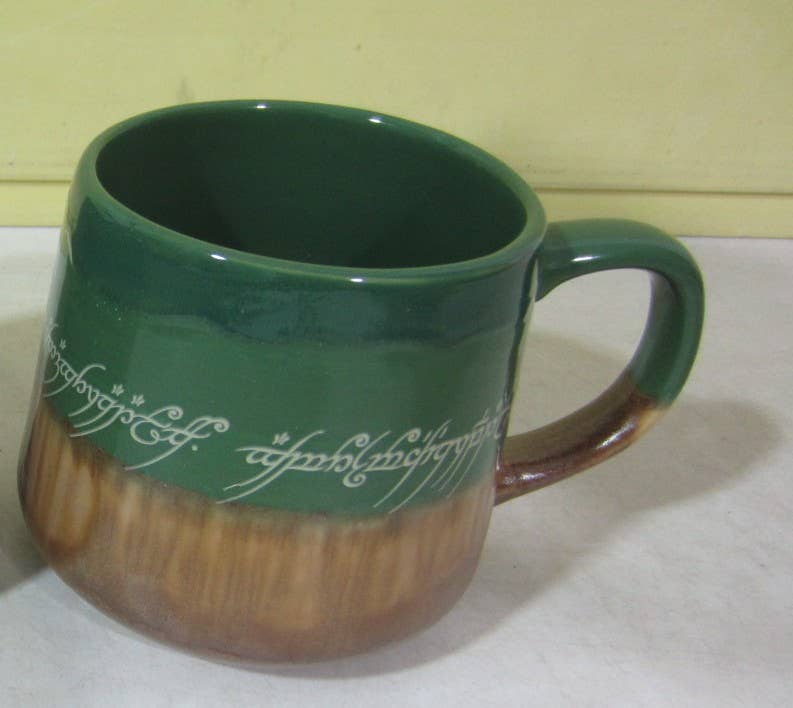 Lord of the Rings Reactive Glaze 18oz. Tapered Pottery Mug