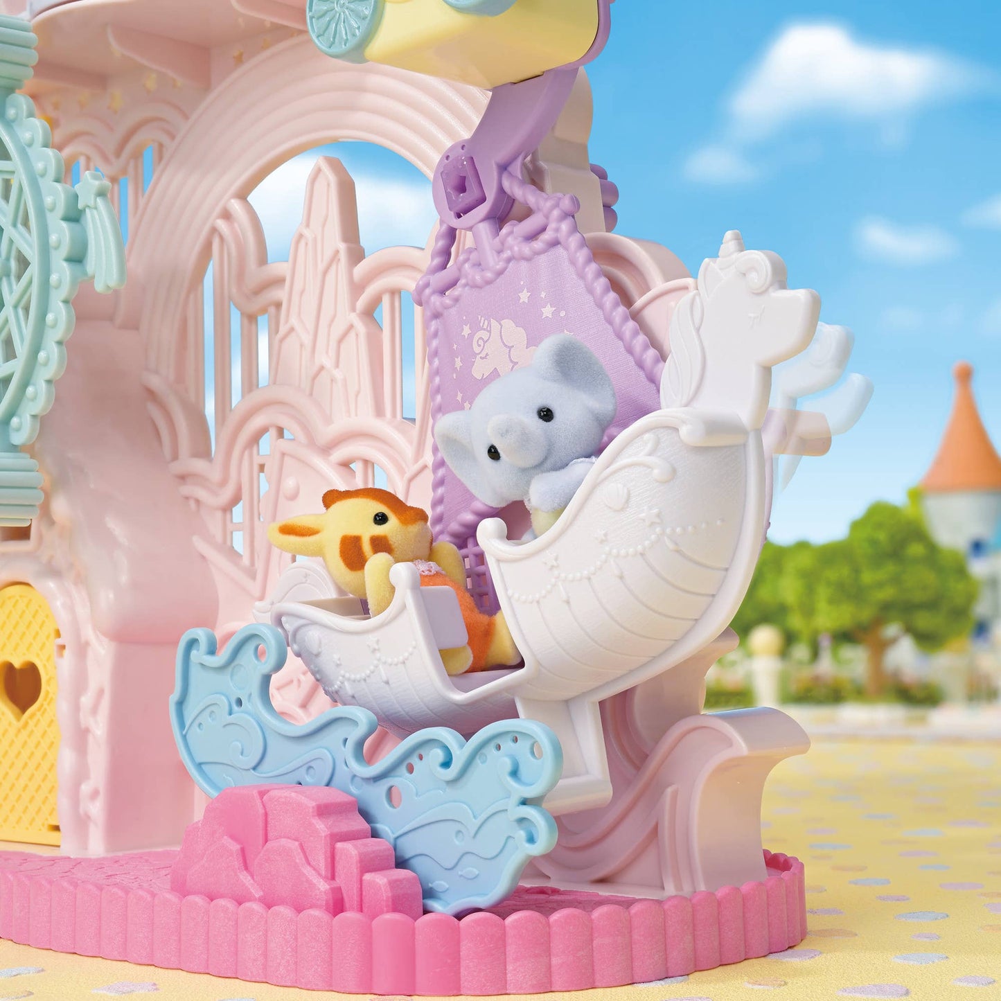 Calico Critters Baby Dream Amusement Park, Dollhouse Playset