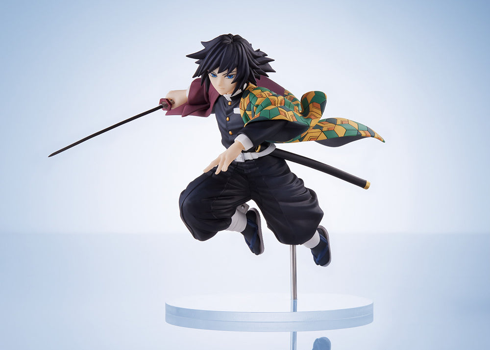 Demon Slayer: Kimetsu no Yaiba - Giyu Tomioka offers (Water Breathing Version) Figuarts