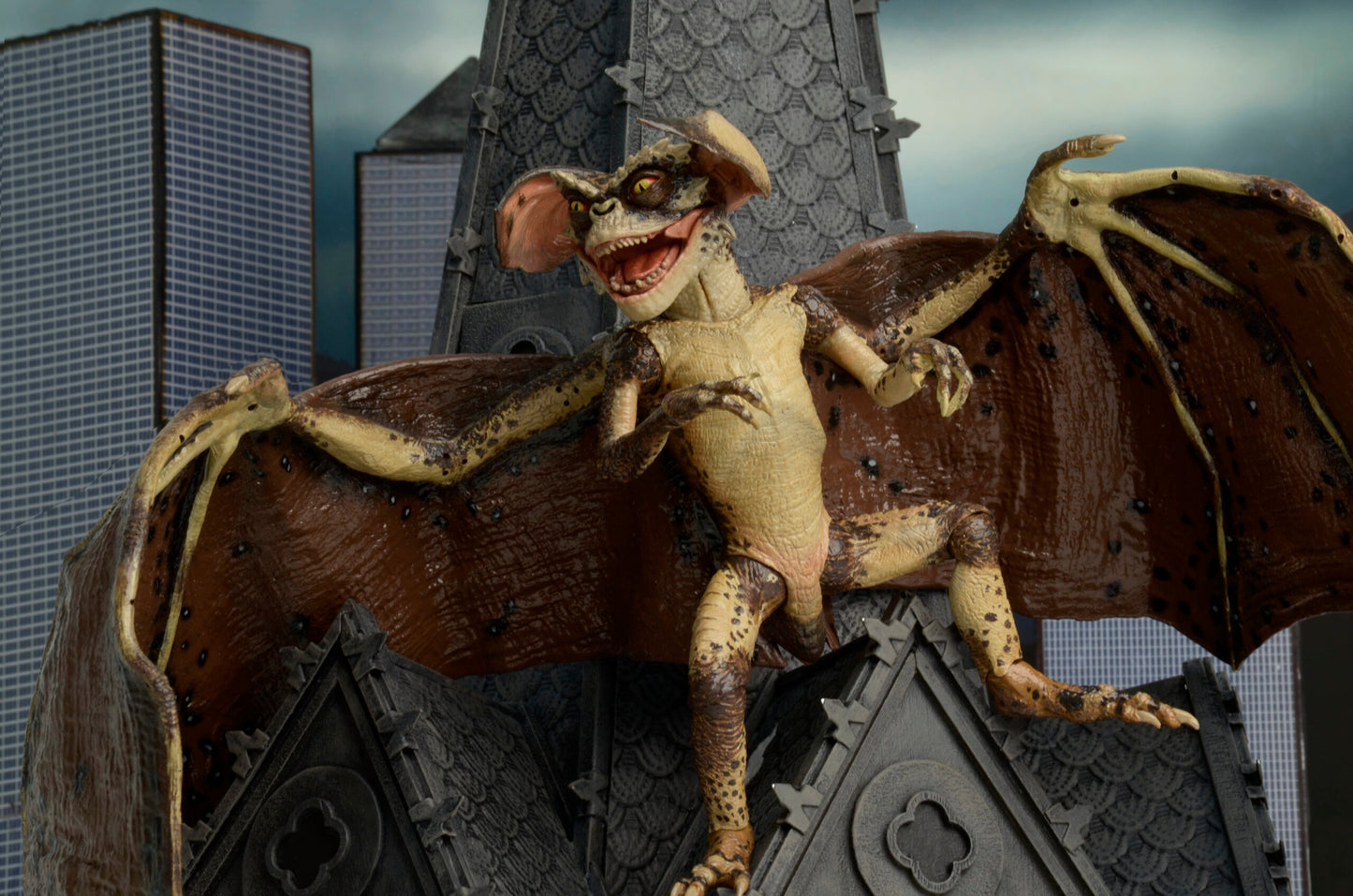 Neca Deluxe Bat Gremlin