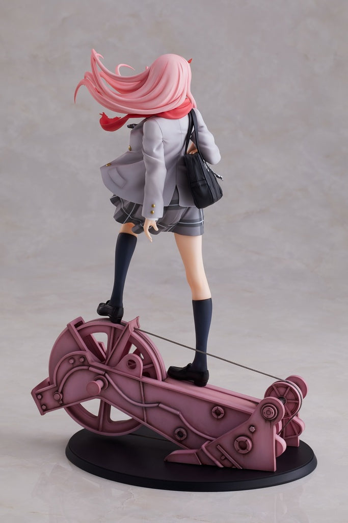 DARLING in the FRANXX ZERO TWO: School Uniform Ver. 1/7 Scale