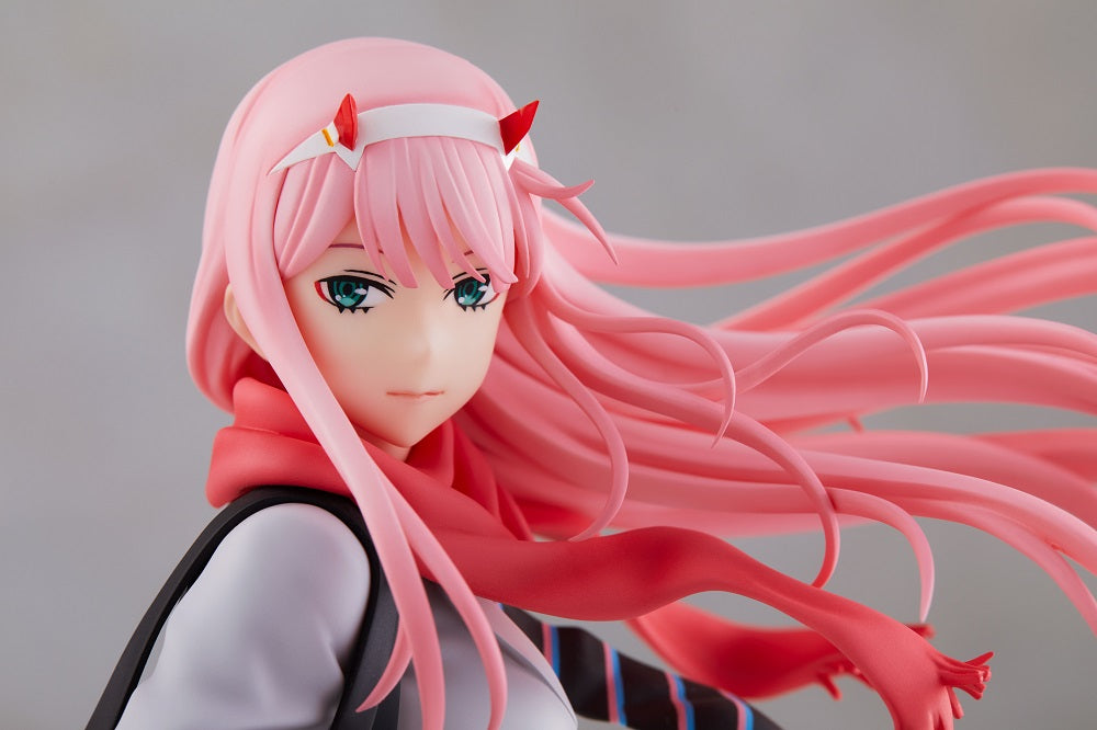 DARLING in the FRANXX ZERO TWO: School Uniform Ver. 1/7 Scale