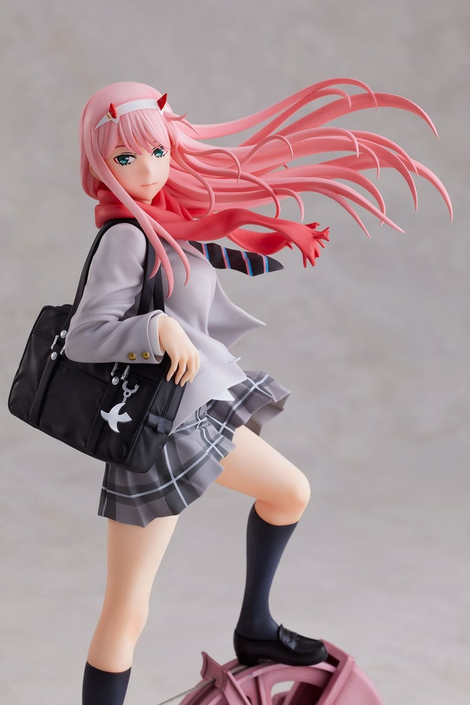 DARLING in the FRANXX ZERO TWO: School Uniform Ver. 1/7 Scale