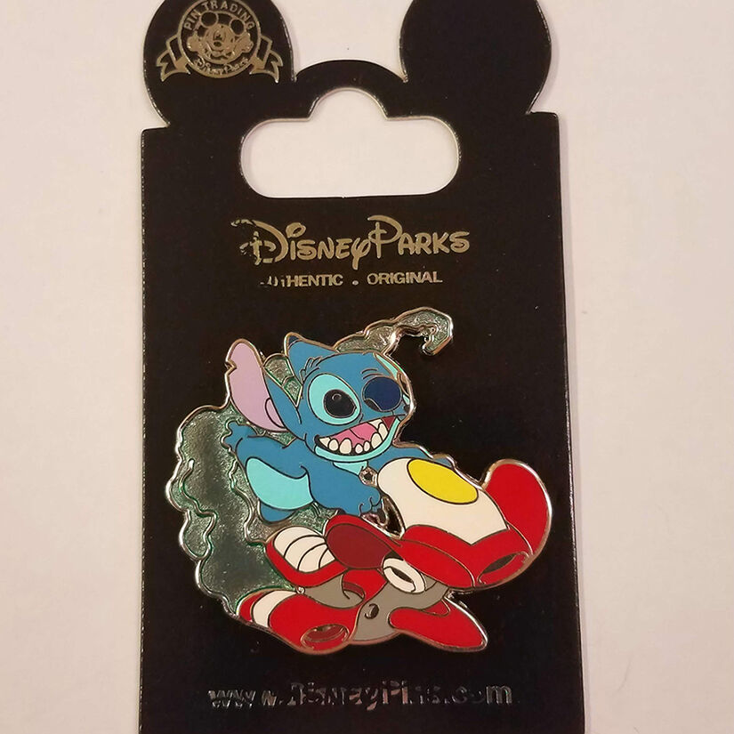 Stitch - Skidoo - Collector Pin