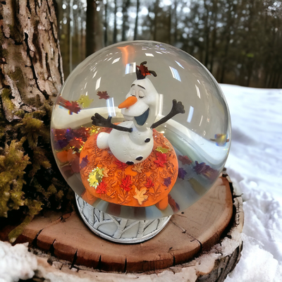 Disney Frozen II Olaf Water Globe