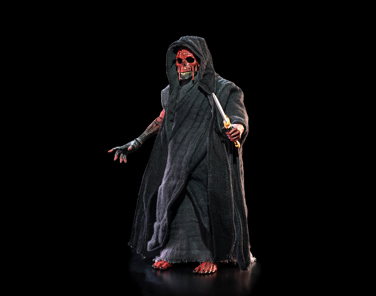 PRE-ORDER Figura Obscura: The Masque of the Red Death, Black Robes Edition (Retailer Exclusive)