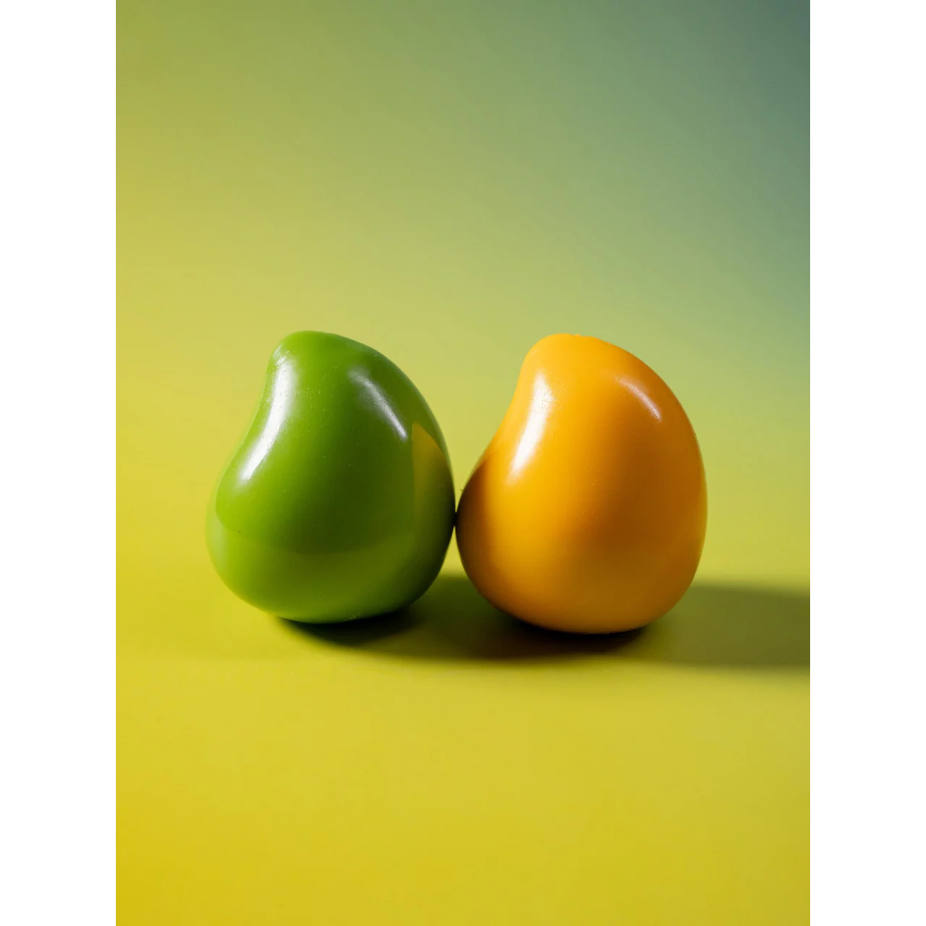 Crunchy Color-Changing Mango