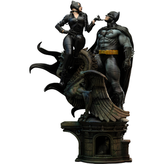 Batman and Catwoman Sixth Scale Diorama